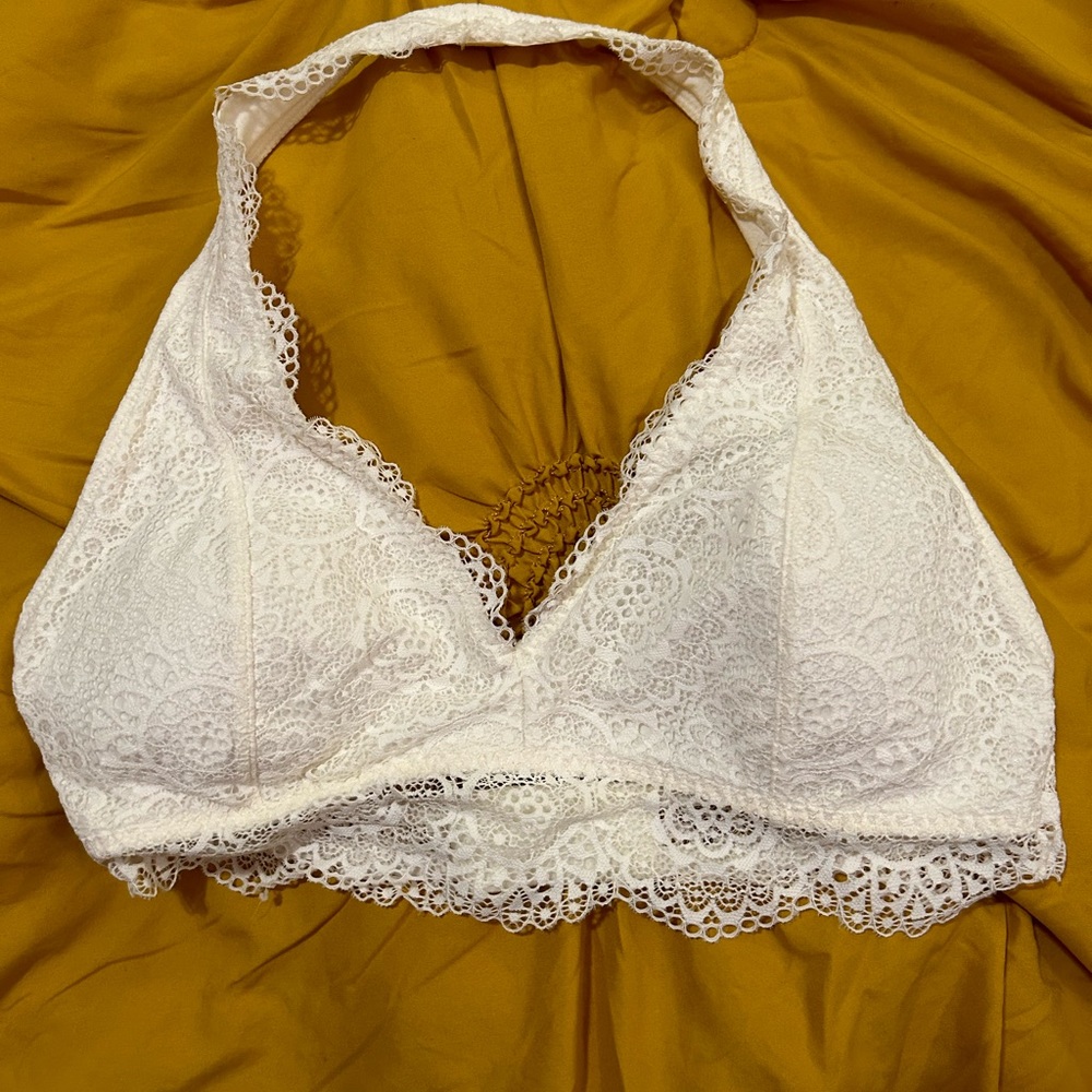 Hollister beige bralette size large NWOT light padding halter